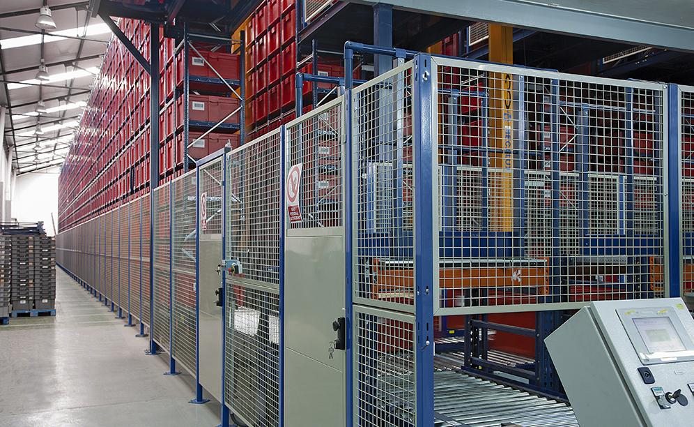 Unidroco verfügt in seinem Logistikzentrum in Barcelona über ein automatisches Miniload-Lager mit Kapazität für über 14.200 Behälter