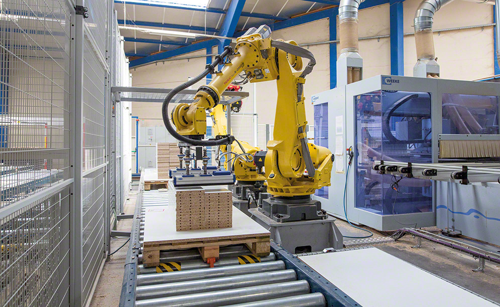 Die Automatisierung des Standorts und der Einsatz automatischer Roboter sorgen für höhere Produktivität und geringere Betriebskosten